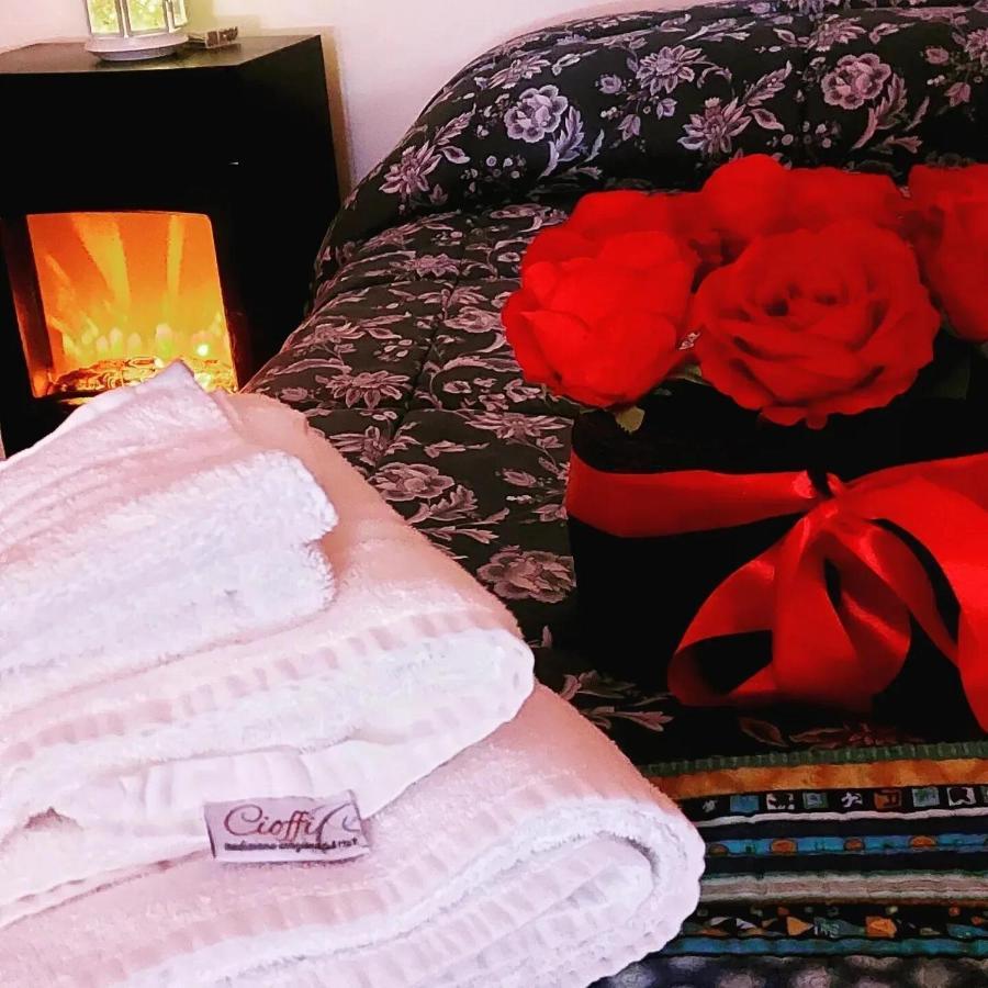 Roxy Bellavista Apartment Cogna Luaran gambar