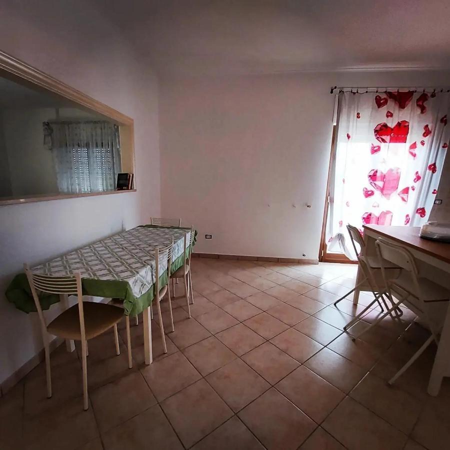 Roxy Bellavista Apartment Cogna Luaran gambar