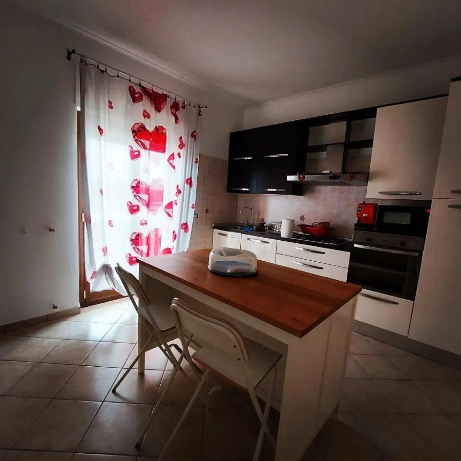 Roxy Bellavista Apartment Cogna Luaran gambar